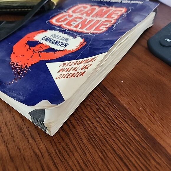 Nintendo NES Game Genie Game Enhancer w/ Manual - Galoob - Picture 2 of 6
